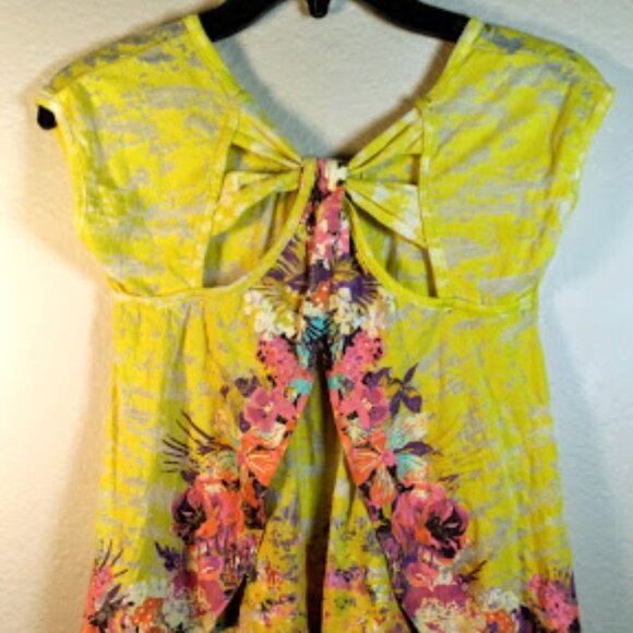 Jessica Simpson Open Back Yellow Floral Summer Crop Top Sz: M - Picture 5 of 11